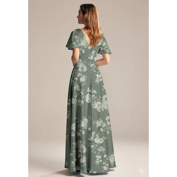 AW Furst dress from AW.Bridal - Picture 6 of 10